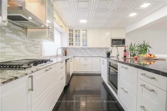 Additional image 14 of 298 SECOND Rd