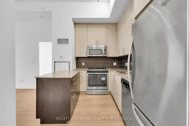 Additional image 20 of 85 Duke St Unit 105