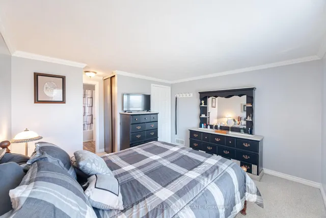 Additional image 28 of 54 Gondola Cres