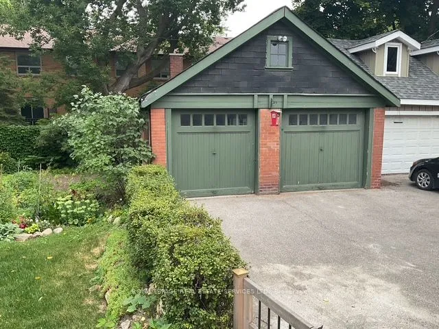 Additional image 33 of 32 Wellington St