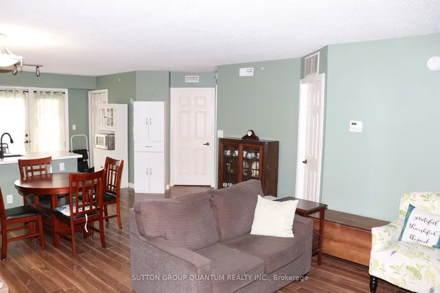 Additional image 8 of 4025 Kilmer Dr Unit 301