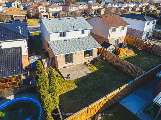 Additional image 42 of 103 Broughton Ave