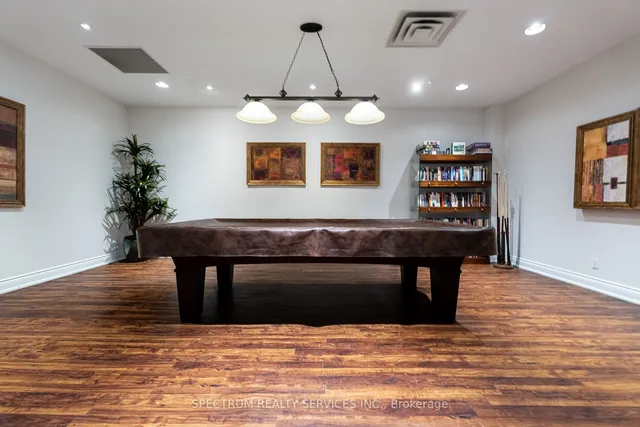 Additional image 36 of 980 Yonge St Unit 205