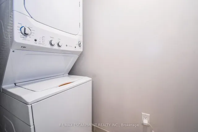 Additional image 22 of 118 King St Unit 520