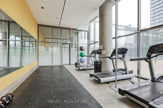 Additional image 23 of 105 The Queensway St