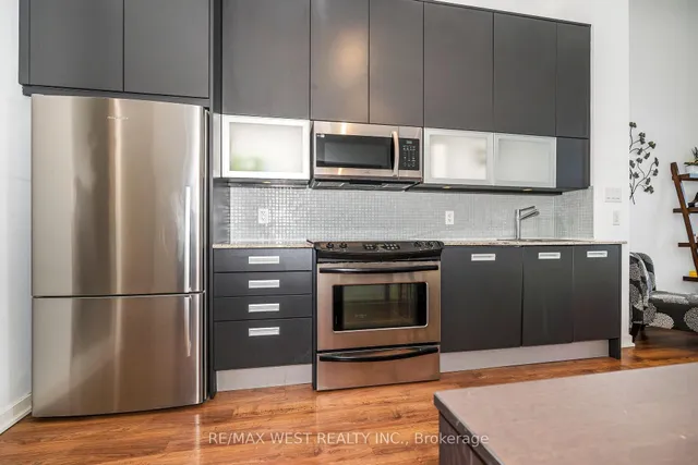 Additional image 22 of 380 Macpherson Ave Unit 333