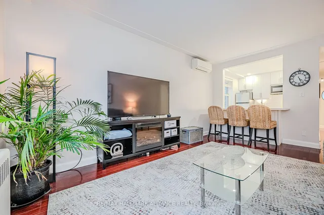 Additional image 4 of 802 KING St Unit 3