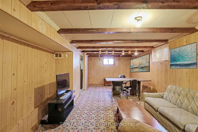 Additional image 9 of 8 Davidson Ave