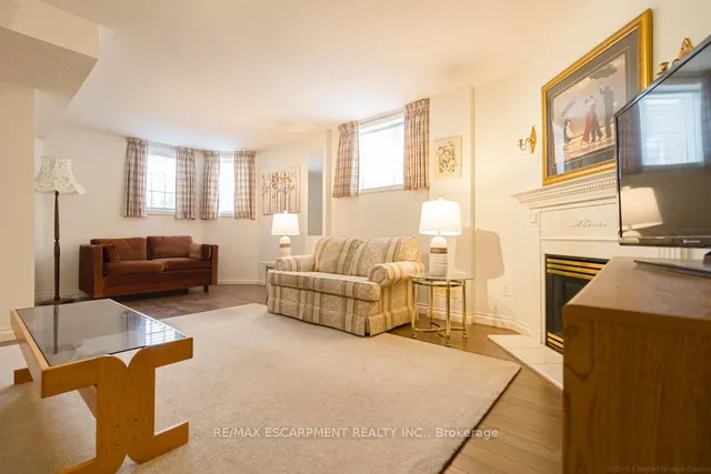 Additional image 28 of 3 Dalrymple Dr