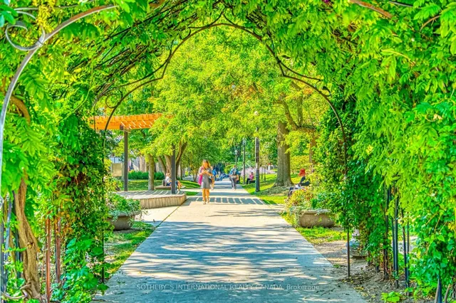 Additional image 33 of 105 George St Unit 706