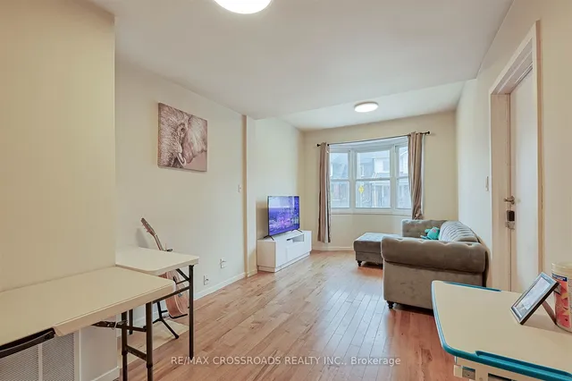 Additional image 19 of 105 Runnymede Rd