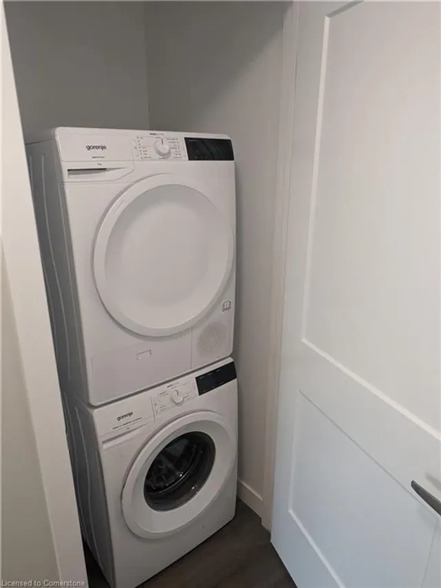 Additional image 18 of 15 Queen St Unit 1707