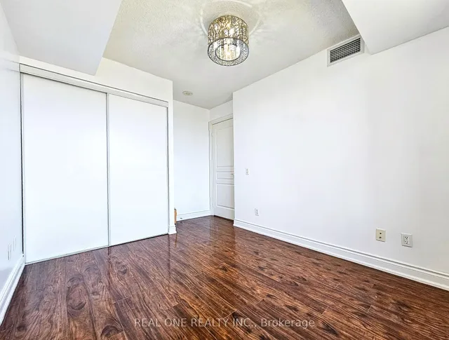 Additional image 7 of 10 Northtown Way Unit 801