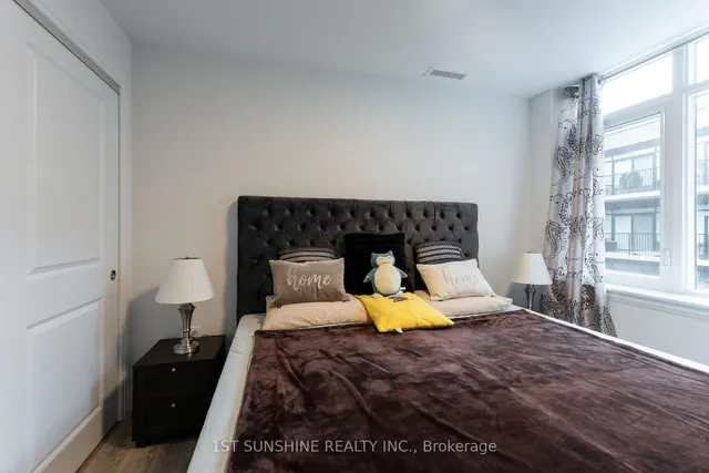 Additional image 30 of 1 Redfern Ave Unit 322