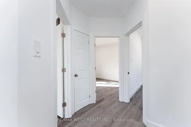 Additional image 22 of 102 Guestville Ave