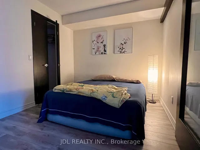 Additional image 10 of 8 York St Unit 1604