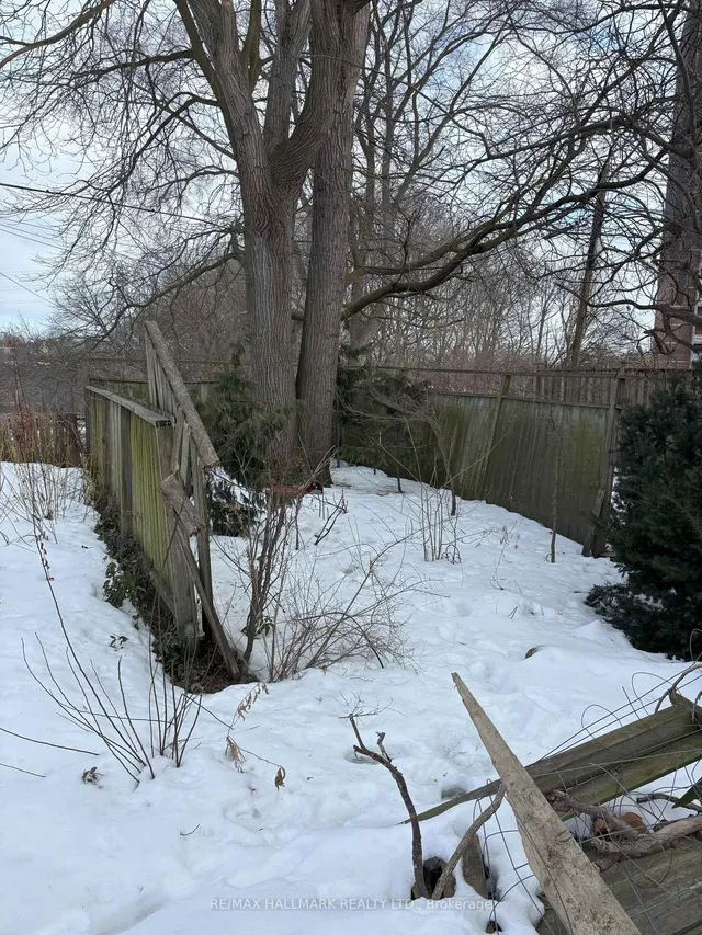 Additional image 4 of 227 River St