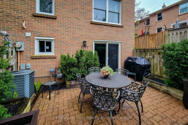 Additional image 34 of 2297 Mountain Grove Ave