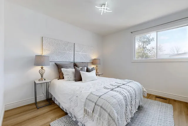 Additional image 12 of 20 Newport Ave