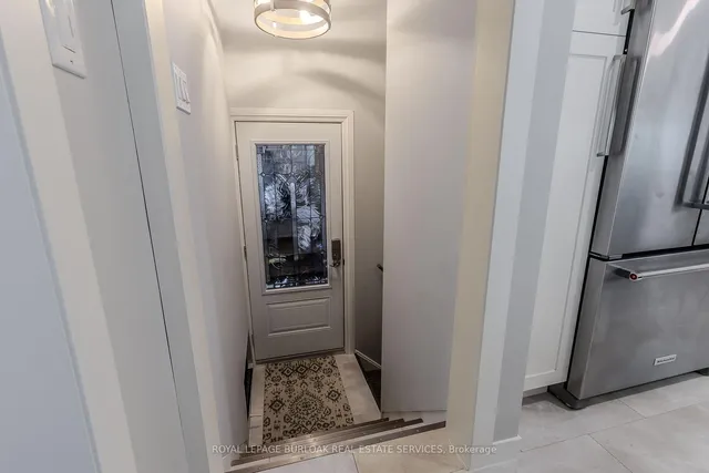 Additional image 25 of 1100 Dovercourt Ave