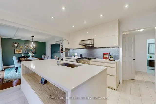 Additional image 16 of 1310 Golden Meadow Tr