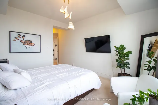 Additional image 15 of 80 Harrison Garden Blvd Unit 2317