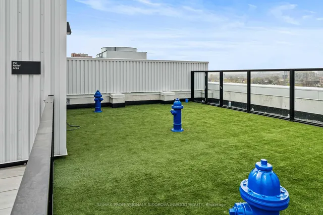 Additional image 30 of 2720 Dundas St Unit 606