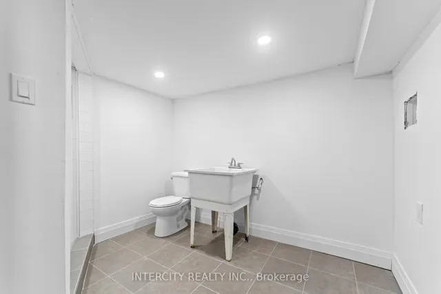 Additional image 18 of 68 Greendale Ave