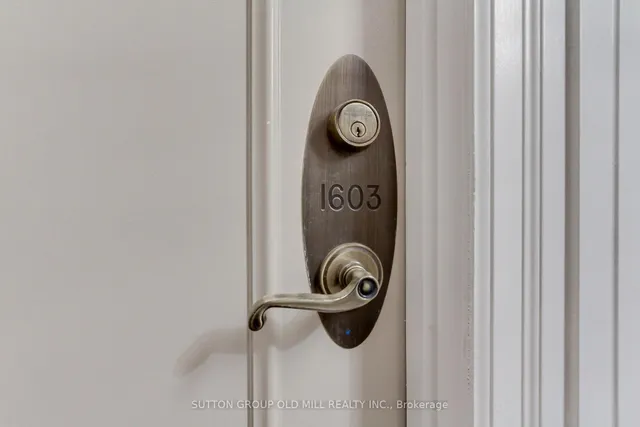 Additional image 5 of 5229 Dundas St Unit 1603