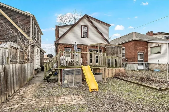 Additional image 33 of 264 Ottawa St