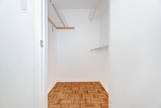 Additional image 28 of 122 Moregate Cres