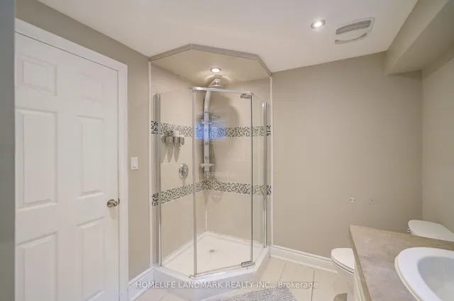 Additional image 34 of 2207 Elmhurst Ave