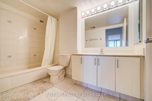 Additional image 22 of 225 Bamburgh Circ Unit 512