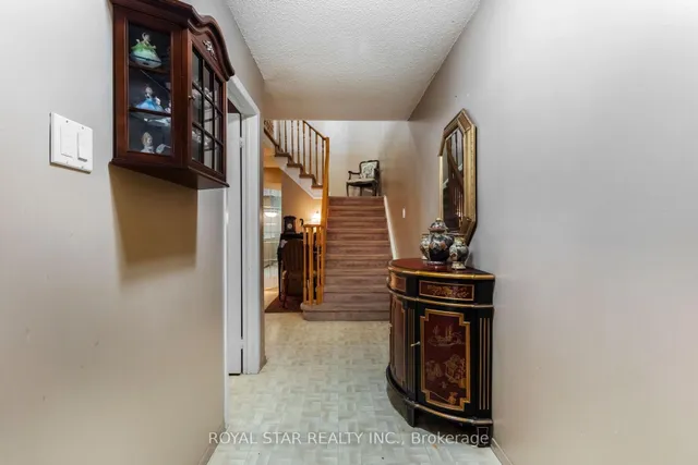 Additional image 4 of 89 Dumfries Ave