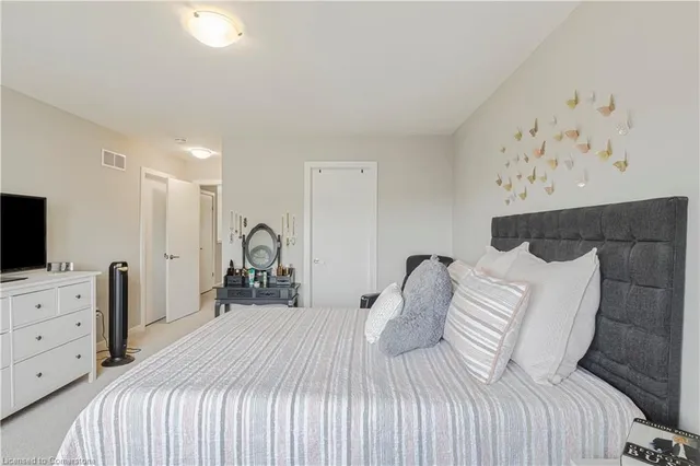 Additional image 33 of 919 Robert Ferrie Dr