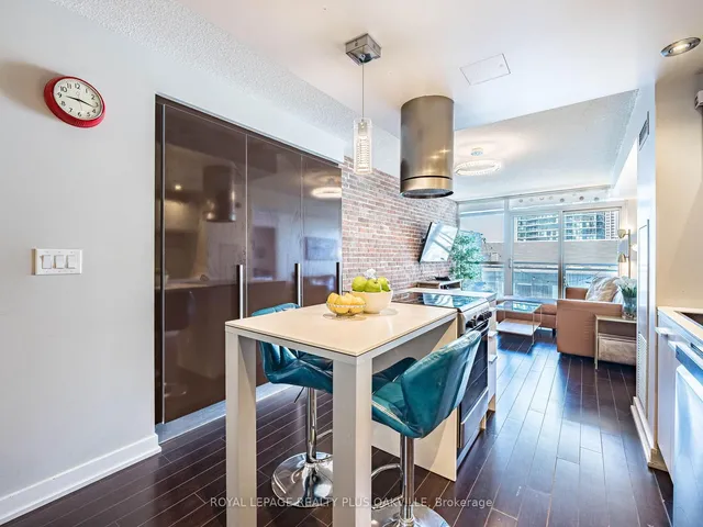 Additional image 6 of 38 Dan Leckie Way Unit 1603