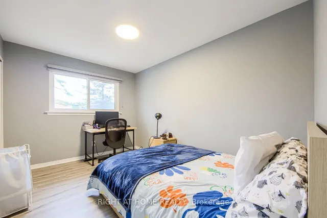 Additional image 24 of 1276 HILLVIEW Cres