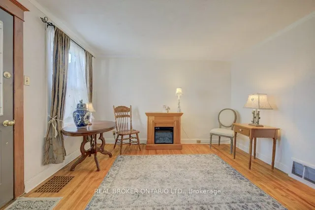 Additional image 5 of 458 Upper Wentworth St