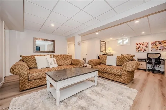 Additional image 38 of 220 Doon South Dr