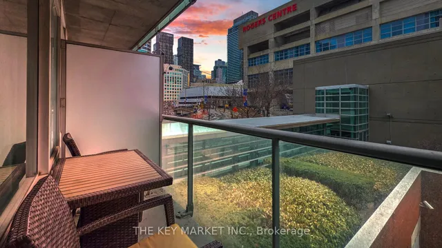 Additional image 32 of 81 Navy Wharf Crt Unit 315