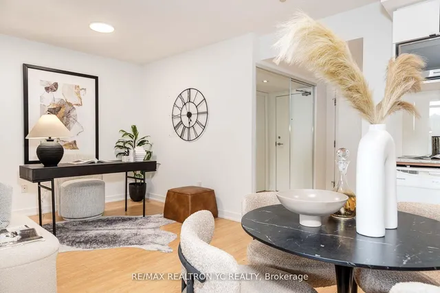 Additional image 11 of 121 Mcmahon Dr Unit 710