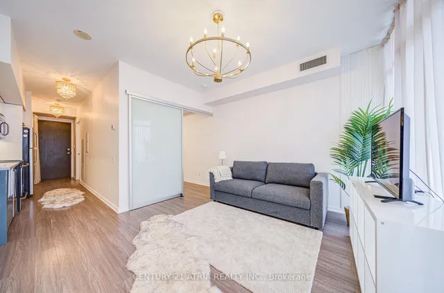 Additional image 13 of 105 The Queensway N/A Unit 812