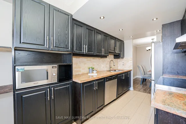 Additional image 21 of 5 Lisa St Unit 1507