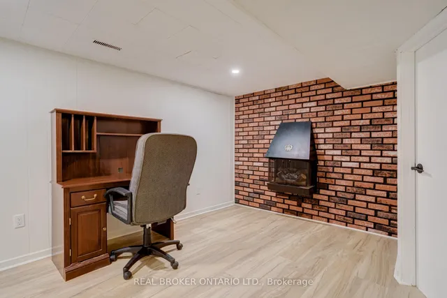 Additional image 40 of 1252 Lakeview Dr