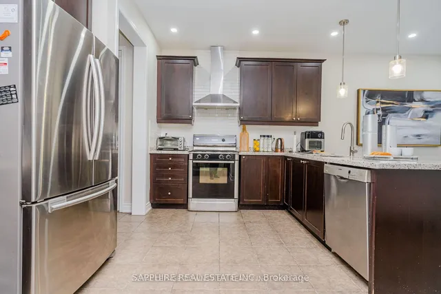 Additional image 10 of 550 Lear Gate