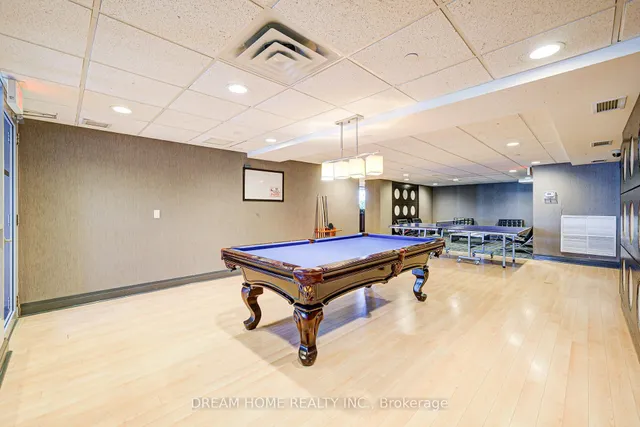 Additional image 44 of 1 Town Centre Crt