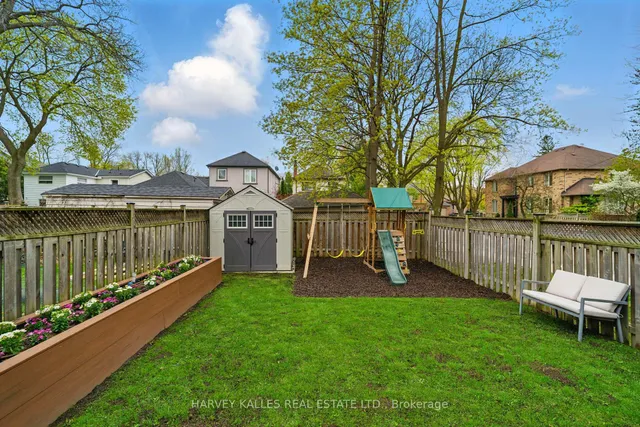 Additional image 40 of 71 Florence Ave