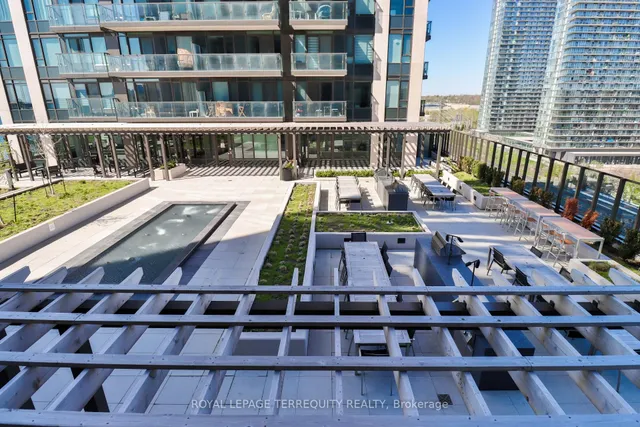 Additional image 18 of 1926 Lake Shore Blvd Unit 1212