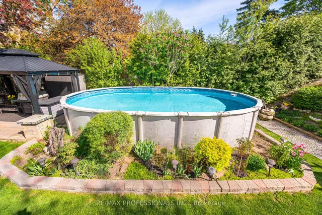 Additional image 42 of 52 Lorraine Cres