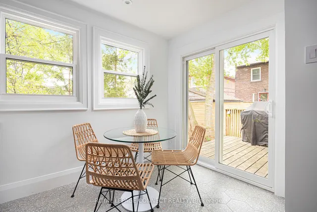 Additional image 17 of 379 Quebec Ave